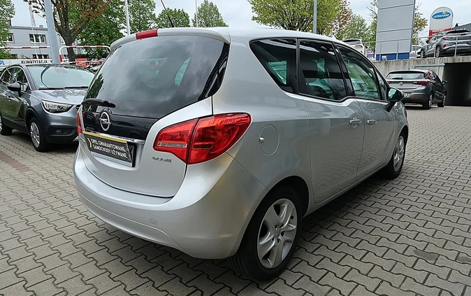 Opel Meriva cena 21900 przebieg: 183000, rok produkcji 2011 z Sanok małe 121